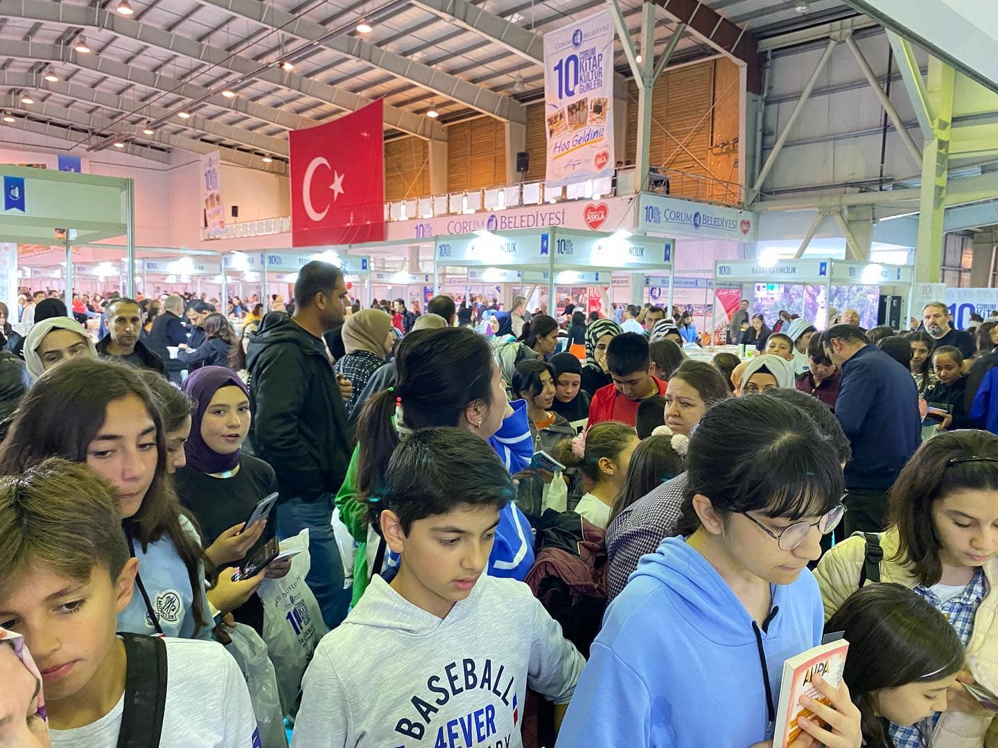 23.10.2022 PAZAR GÜNÜNE KADAR 10. kitap kültür günleri devam ediyor.