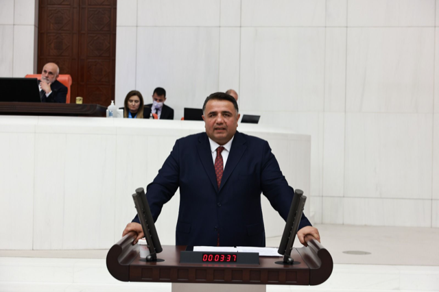 Çorum Milletvekili Oğuzhan Kaya Esnaf ziyaretlerinde bulundu.
